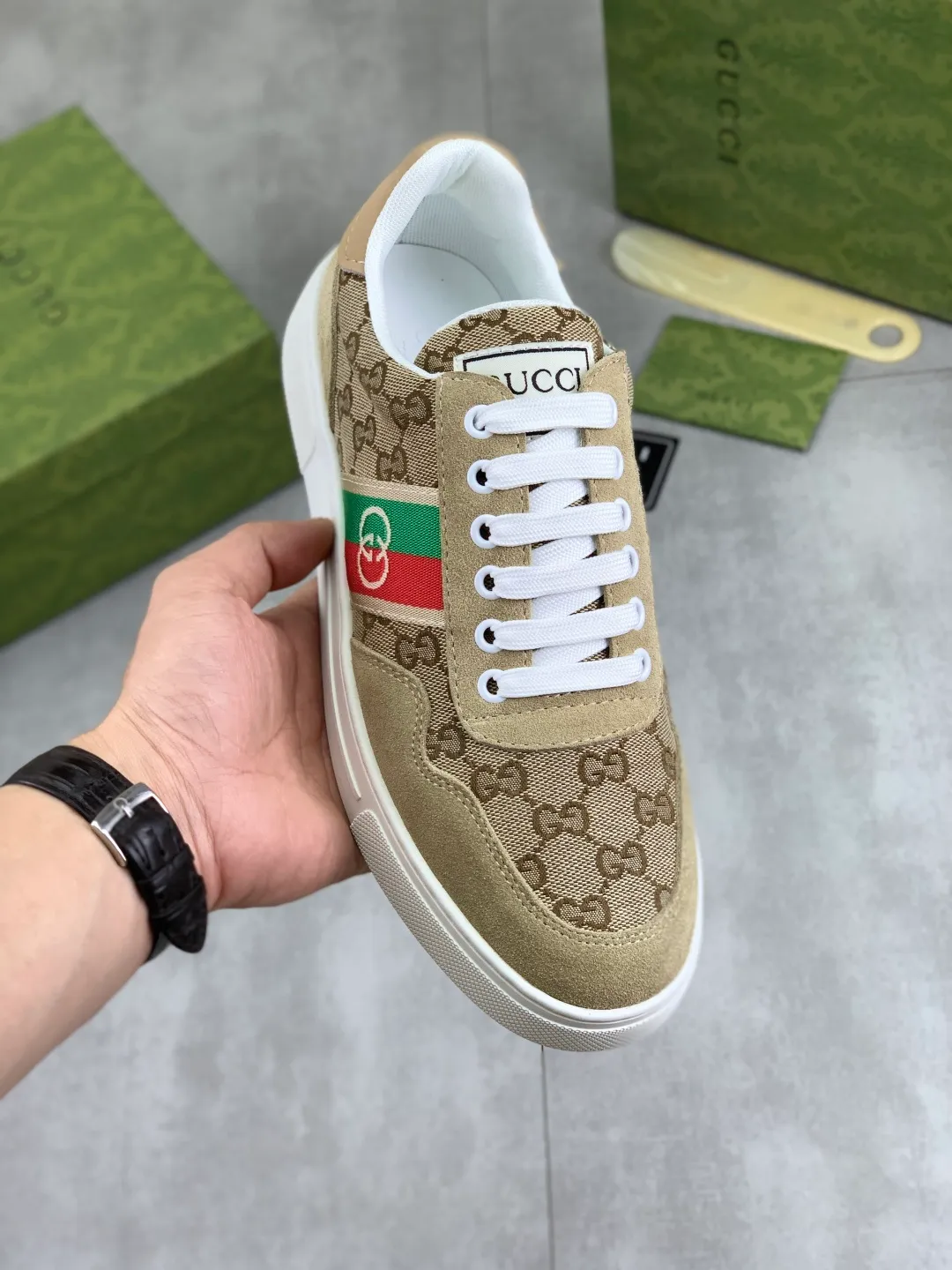 Men's men's shoes 💰P440💰 [New model] (GUCCI) official website's latest 🎁🎁casual and fashionable men's shoes 👟, hot style 💥 style is simple and elegant, exclusive for trendy men. Unique official website's latest brand double G elements Original 👑Gucci decoration, fashionable and generous, the fabric is original frosted calfskin✅Fully imported first-layer pigskin lining, the official website specifies wear-resistant, lightweight original rubber casual outsole, the classic model is taken in real life🎬38-44 3️⃣ colors available